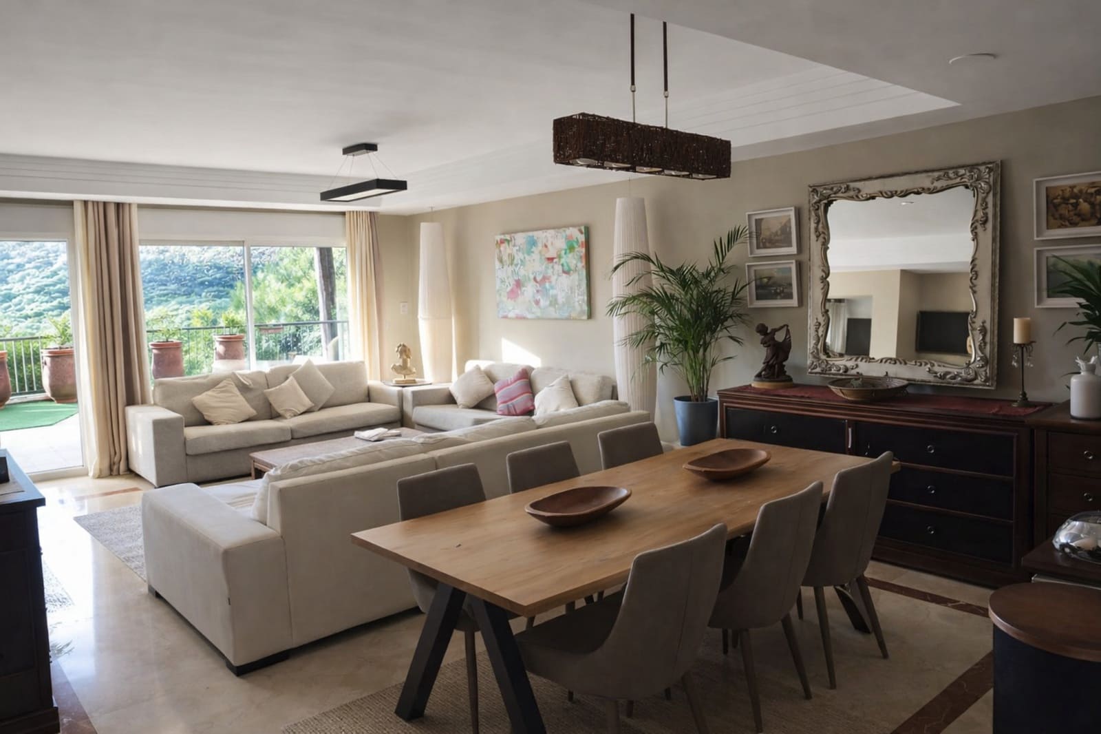 3 soverom Leilighet til salgs i San Roque med svømmebasseng garasje - € 495 000 (Ref: 9794376)