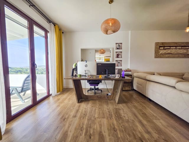 2 chambre Villa/Maison Semi-Mitoyenne à vendre à Casares avec piscine garage - 479 000 € (Ref: 9799050)