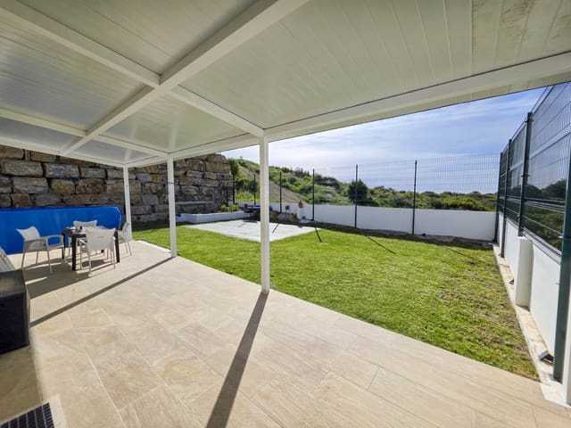 2 sovrum Semi-fristående Villa till salu i Casares med pool garage - 479 000 € (Ref: 9799050)