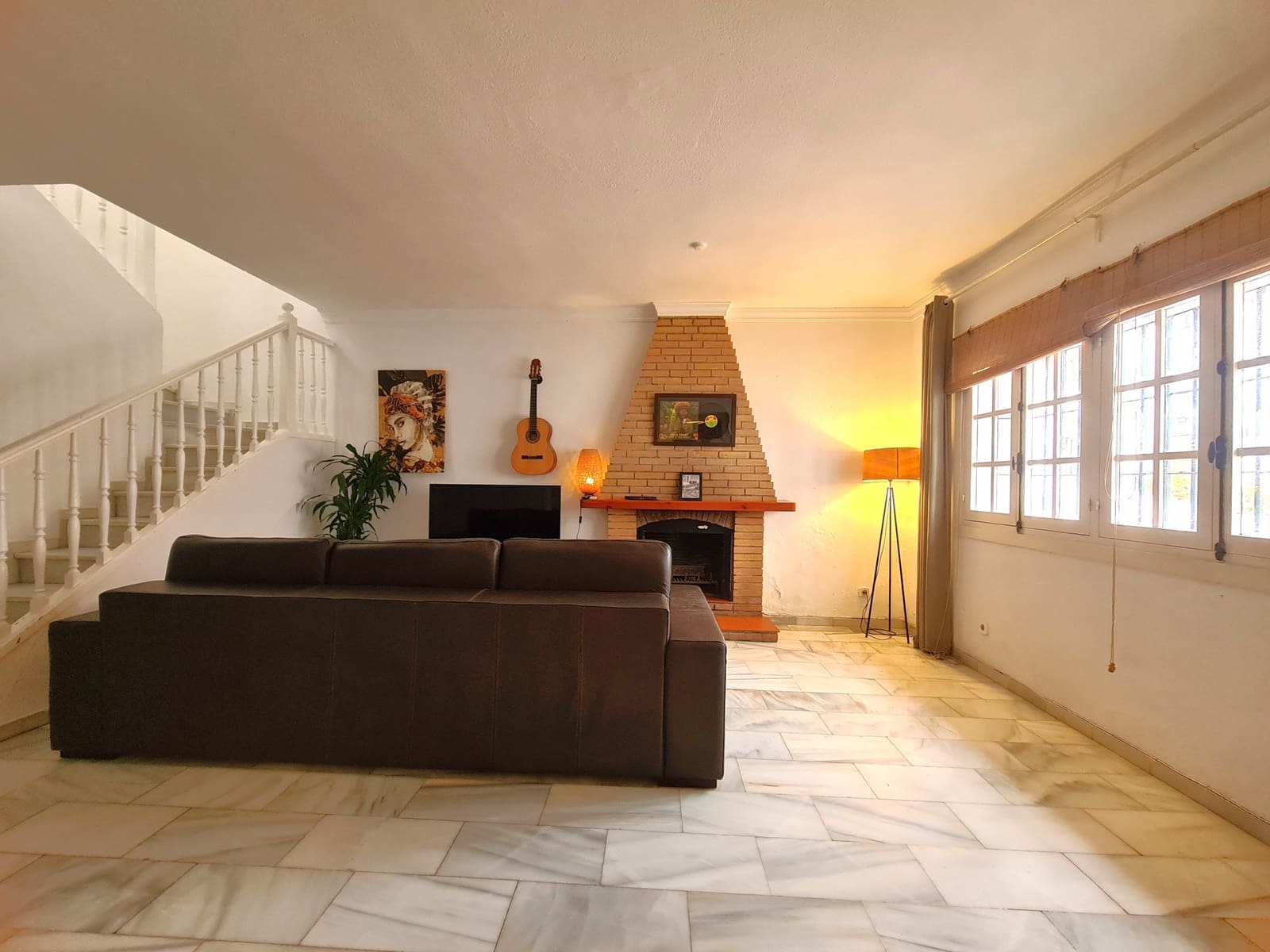 3 soveværelse Semi-Rækkehus til salg i La Duquesa / Puerto de la Duquesa - € 399.000 (Ref: 9806299)