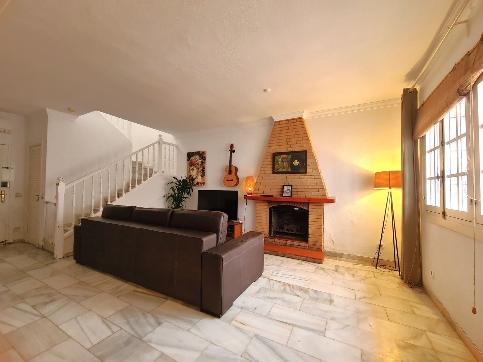 3 soveværelse Semi-Rækkehus til salg i La Duquesa / Puerto de la Duquesa - € 399.000 (Ref: 9806299)