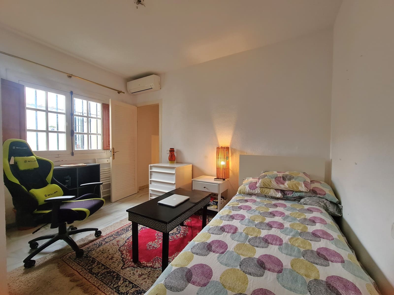 3 soveværelse Semi-Rækkehus til salg i La Duquesa / Puerto de la Duquesa - € 399.000 (Ref: 9806299)