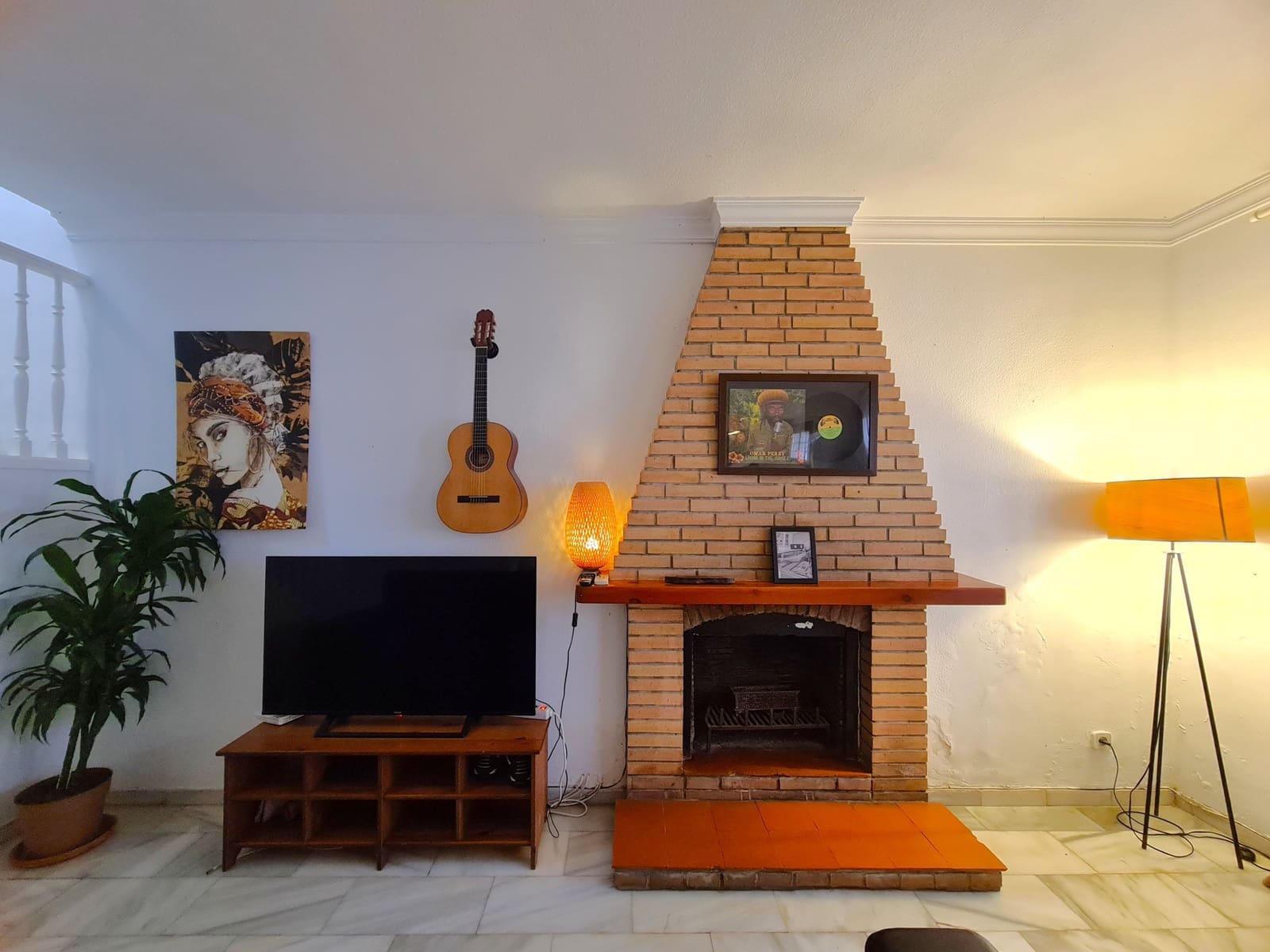 3 bedroom Semi-detached Villa for sale in La Duquesa / Puerto de la Duquesa - € 399,000 (Ref: 9806299)