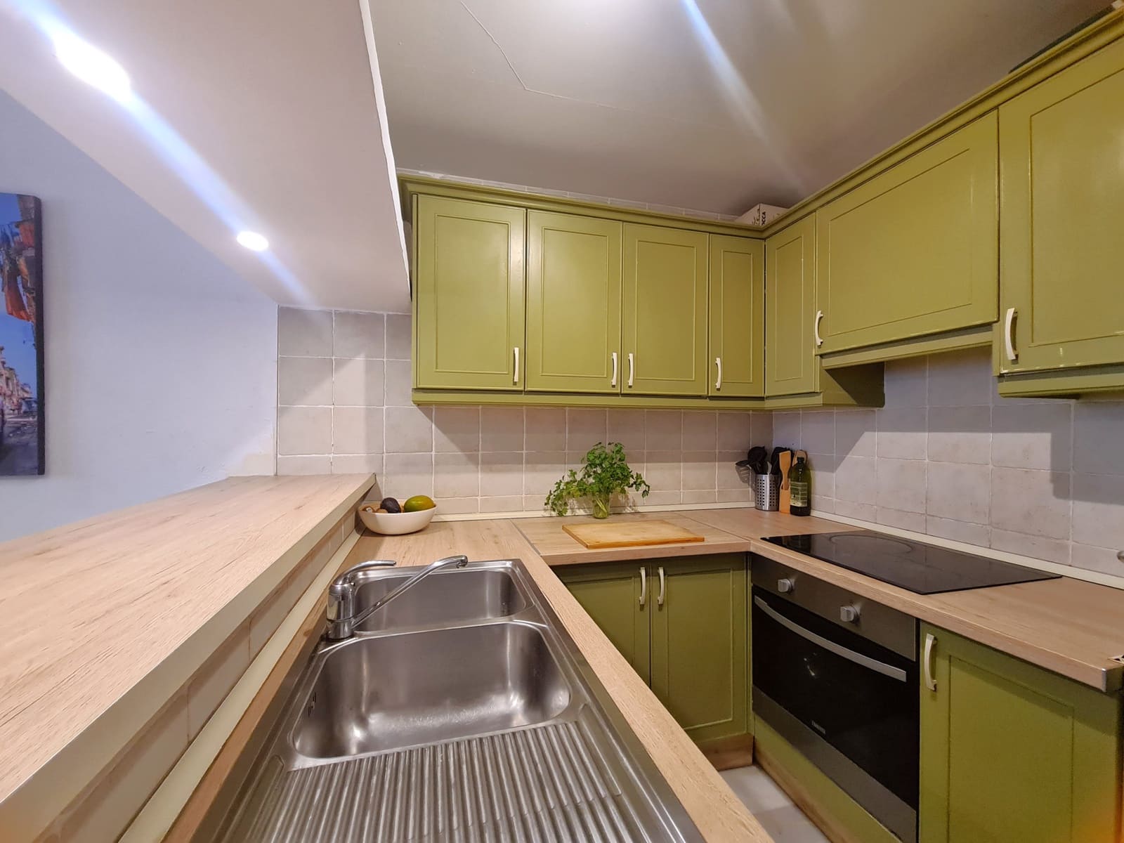 3 bedroom Semi-detached Villa for sale in La Duquesa / Puerto de la Duquesa - € 399,000 (Ref: 9806299)