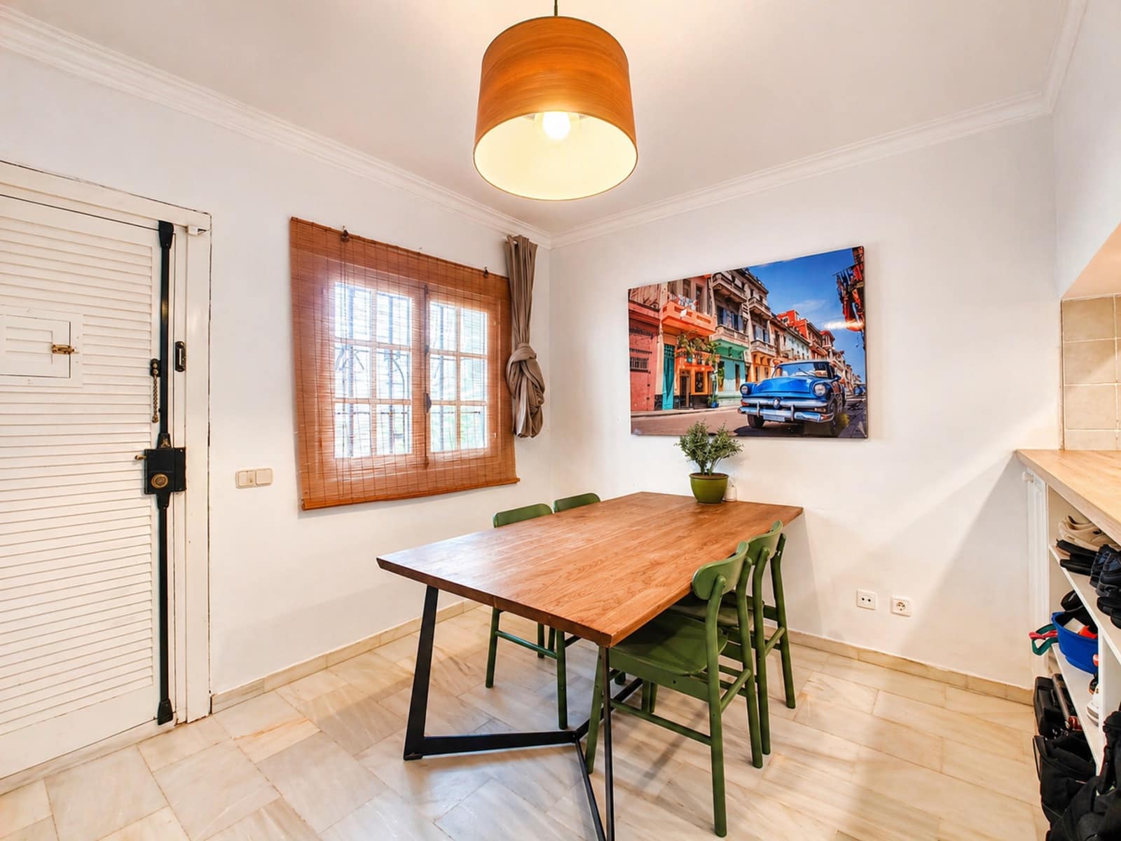 3 bedroom Semi-detached Villa for sale in La Duquesa / Puerto de la Duquesa - € 399,000 (Ref: 9806299)