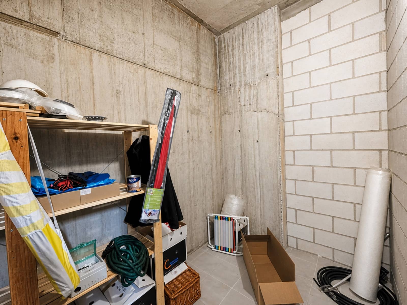 3 soveværelse Penthouse til salg i La Alcaidesa med swimmingpool garage - € 499.000 (Ref: 9820260)