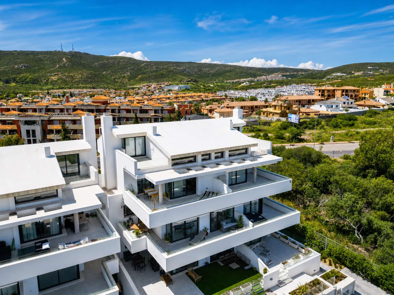 3 soveværelse Penthouse til salg i La Alcaidesa med swimmingpool garage - € 499.000 (Ref: 9820260)