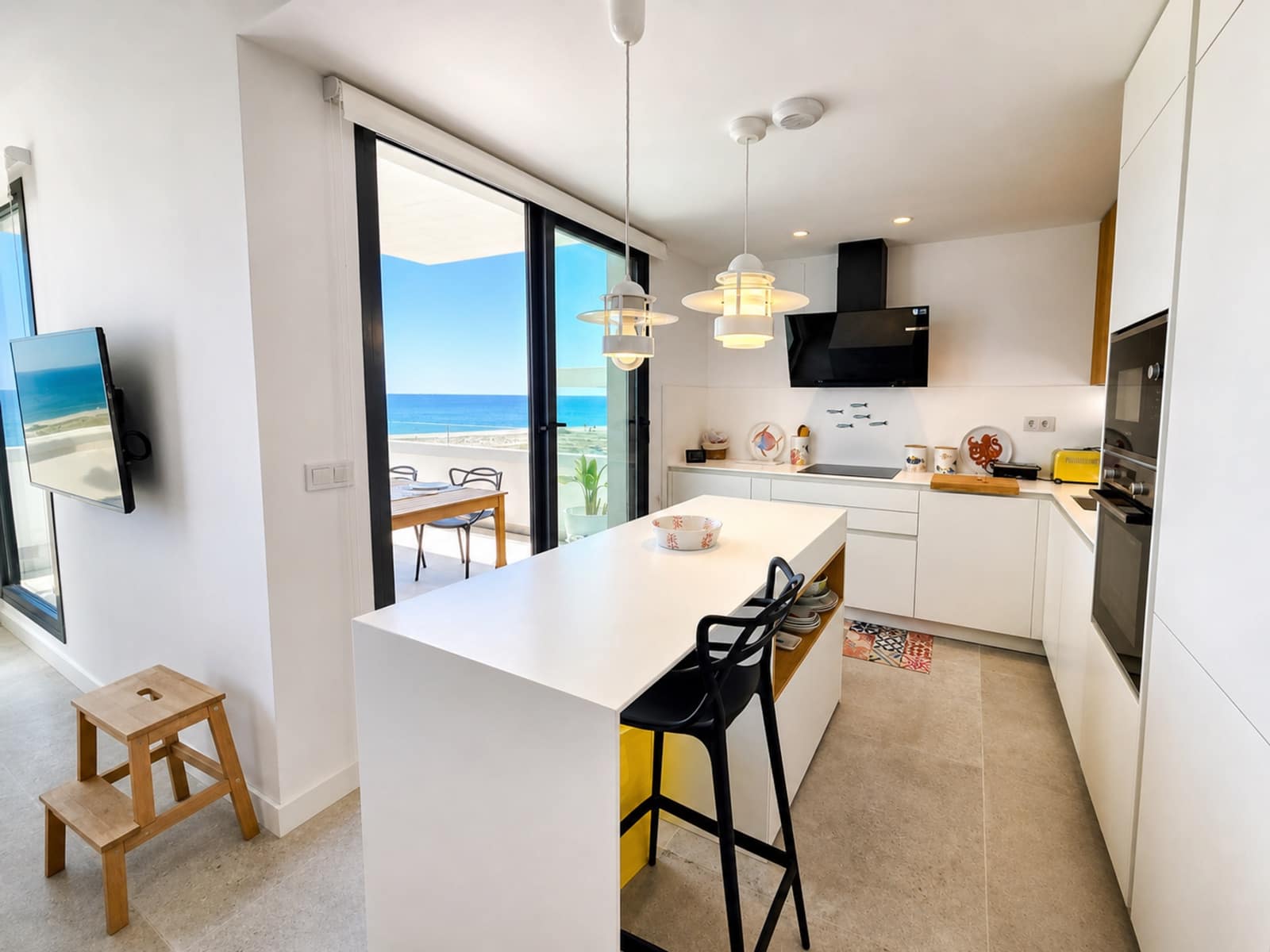 3 soveværelse Penthouse til salg i La Alcaidesa med swimmingpool garage - € 499.000 (Ref: 9820260)