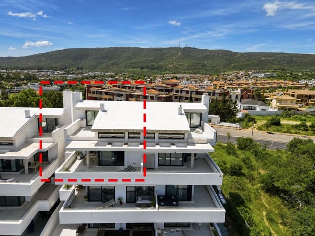 3 quarto Penthouse para venda em La Alcaidesa com piscina garagem - 499 000 € (Ref: 9820260)