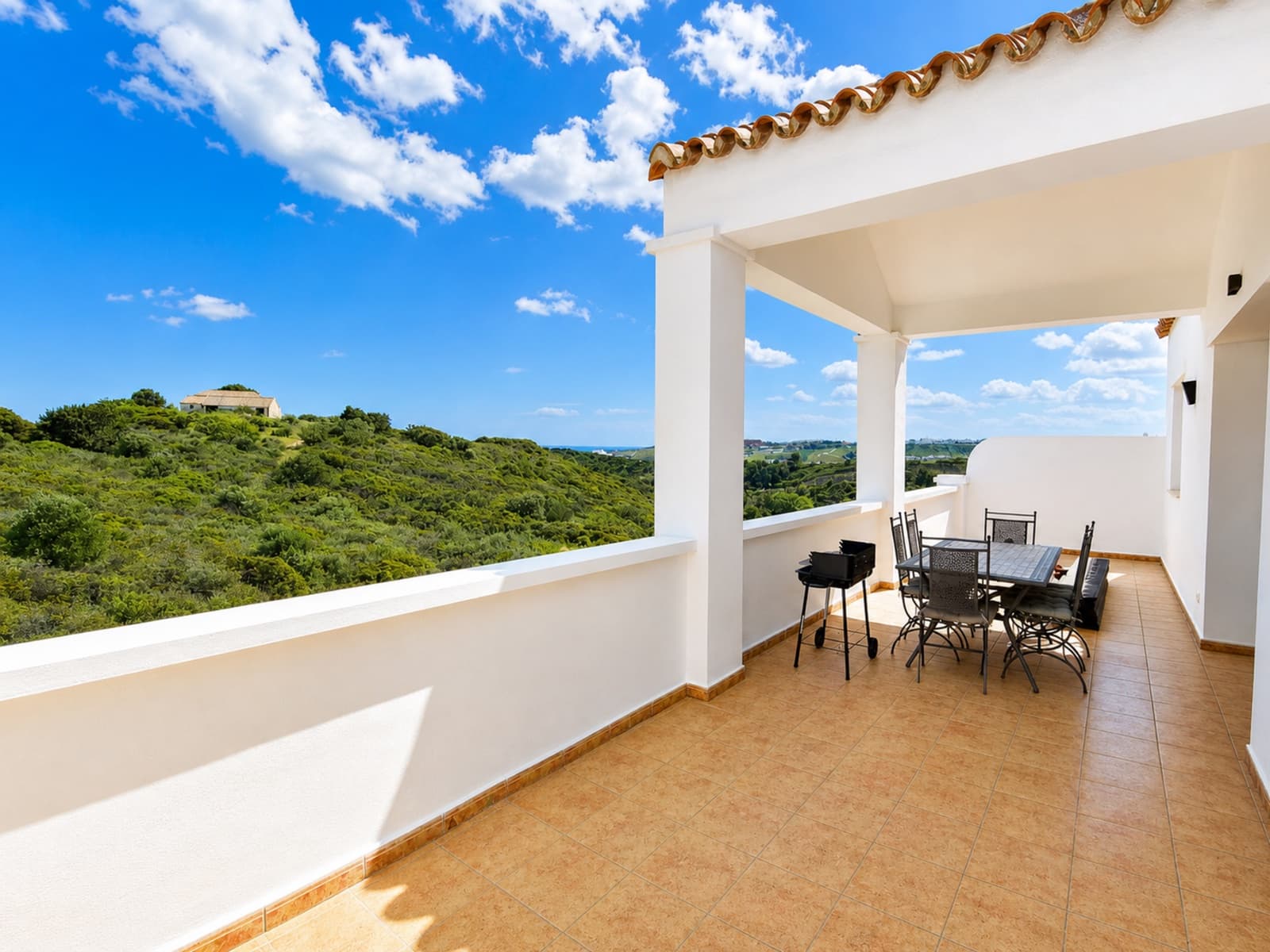 2 quarto Casa em Banda para venda em Casares com garagem - 470 000 € (Ref: 9824803)