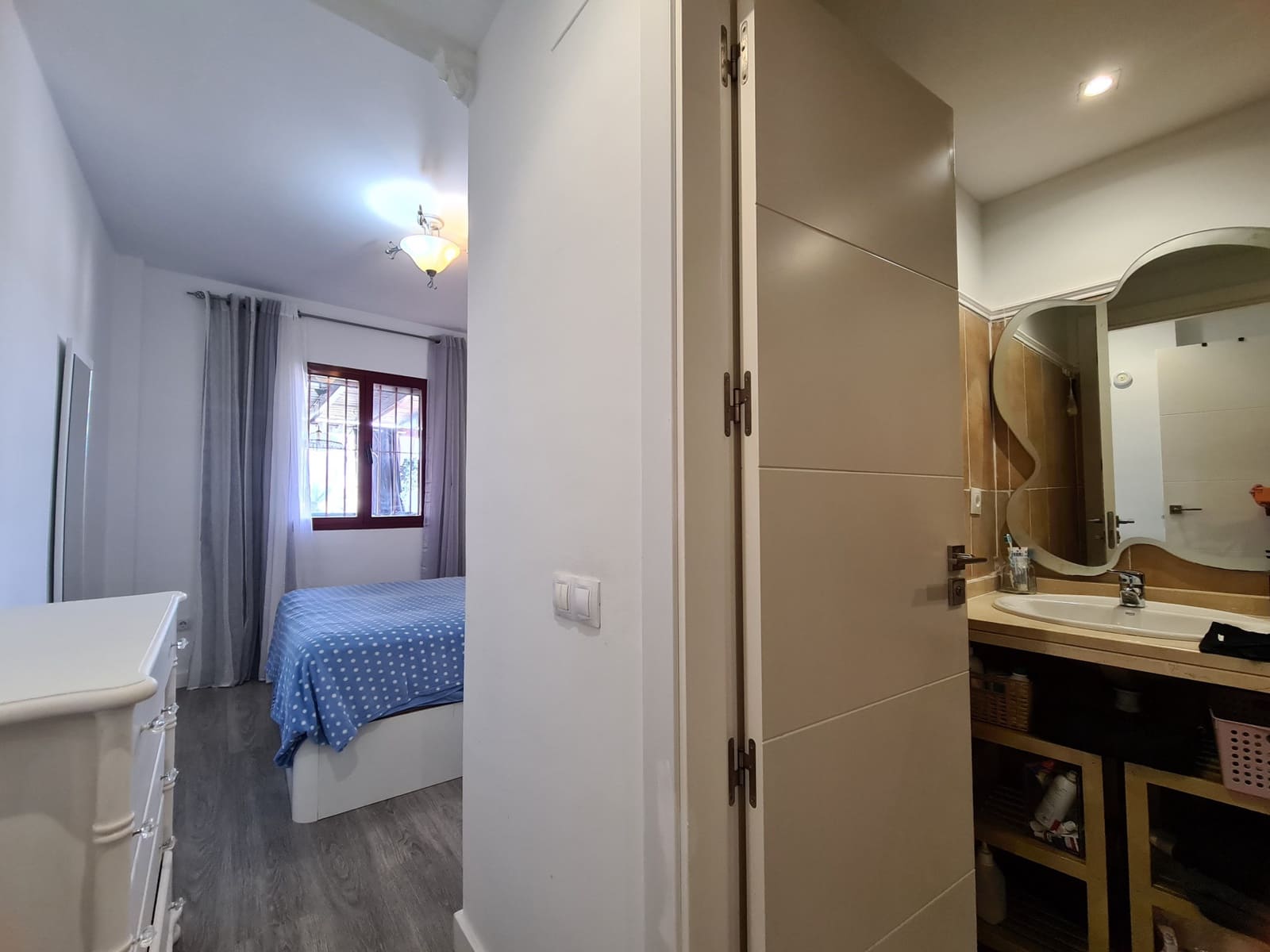 2 soverom Leilighet til salgs i Casares med svømmebasseng garasje - € 353 000 (Ref: 9824804)