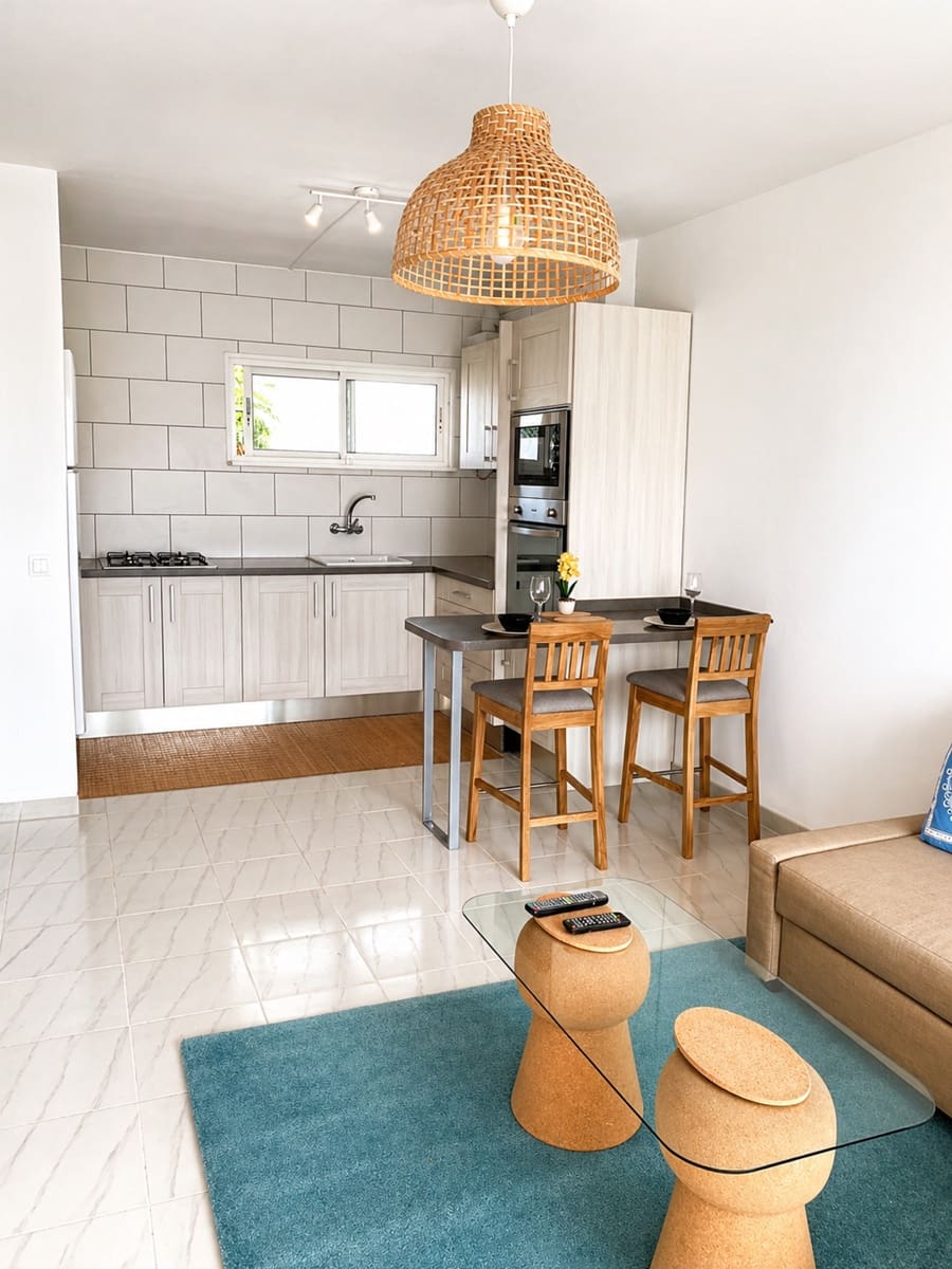 2 soverom Leilighet til salgs i Torreguadiaro med garasje - € 226 000 (Ref: 9833506)
