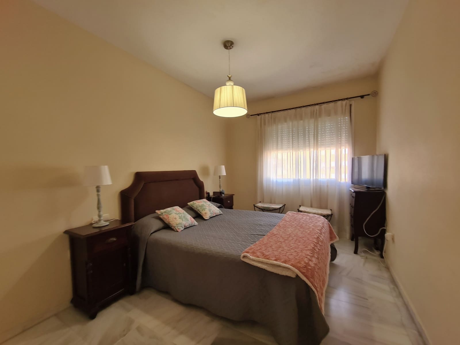 2 chambre Appartement à vendre à San Luis de Sabinillas avec piscine garage - 265 000 € (Ref: 9849212)