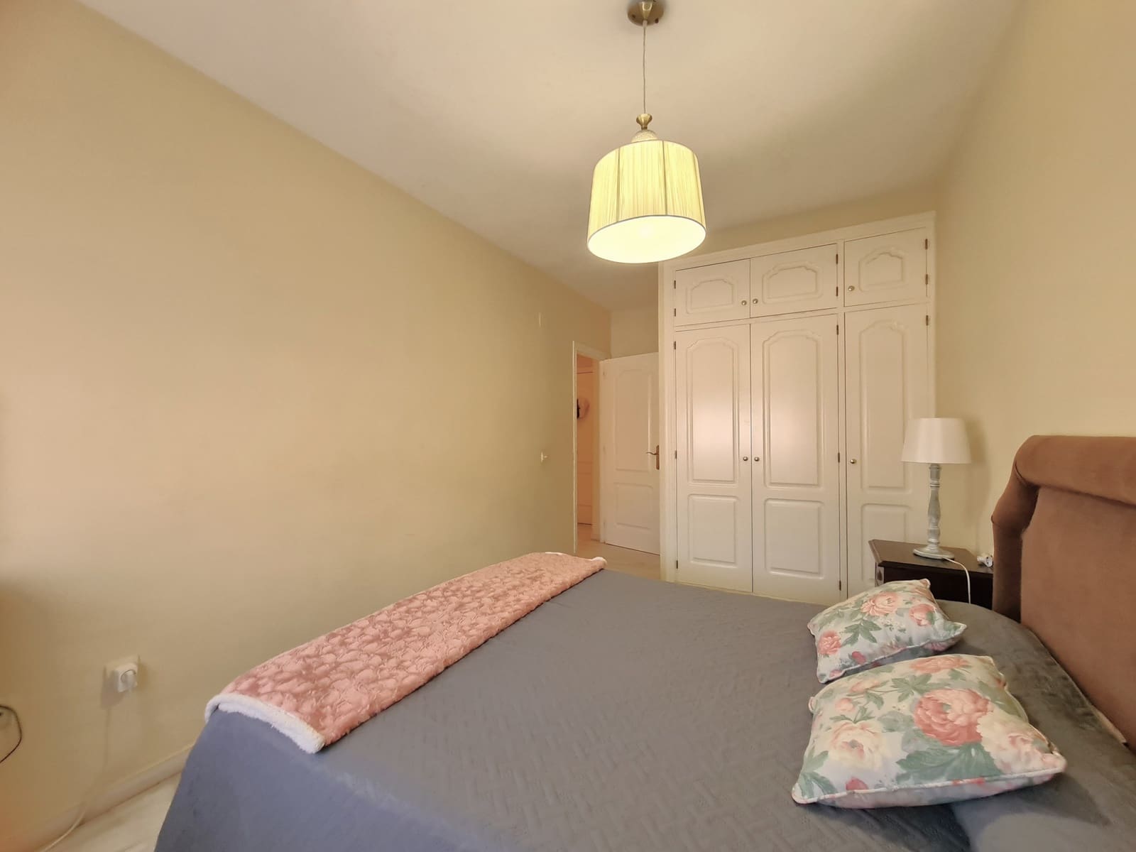 2 chambre Appartement à vendre à San Luis de Sabinillas avec piscine garage - 265 000 € (Ref: 9849212)