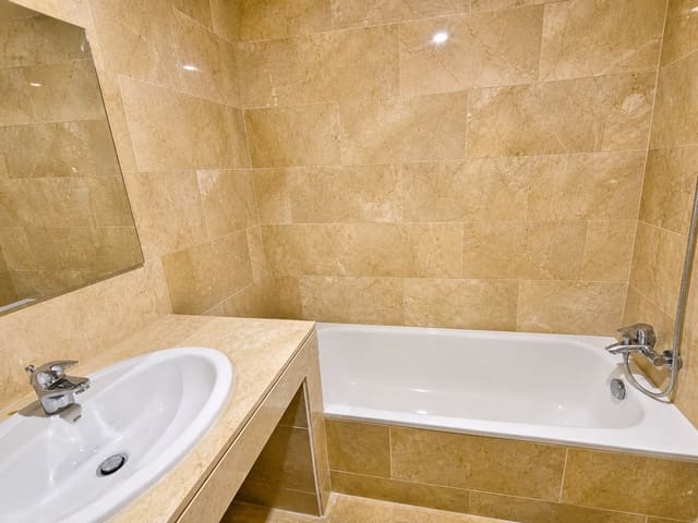 3 Zimmer Penthouse zu verkaufen in San Luis de Sabinillas, Manilva mit Pool Garage - 420.000 € (Ref: 9849213)