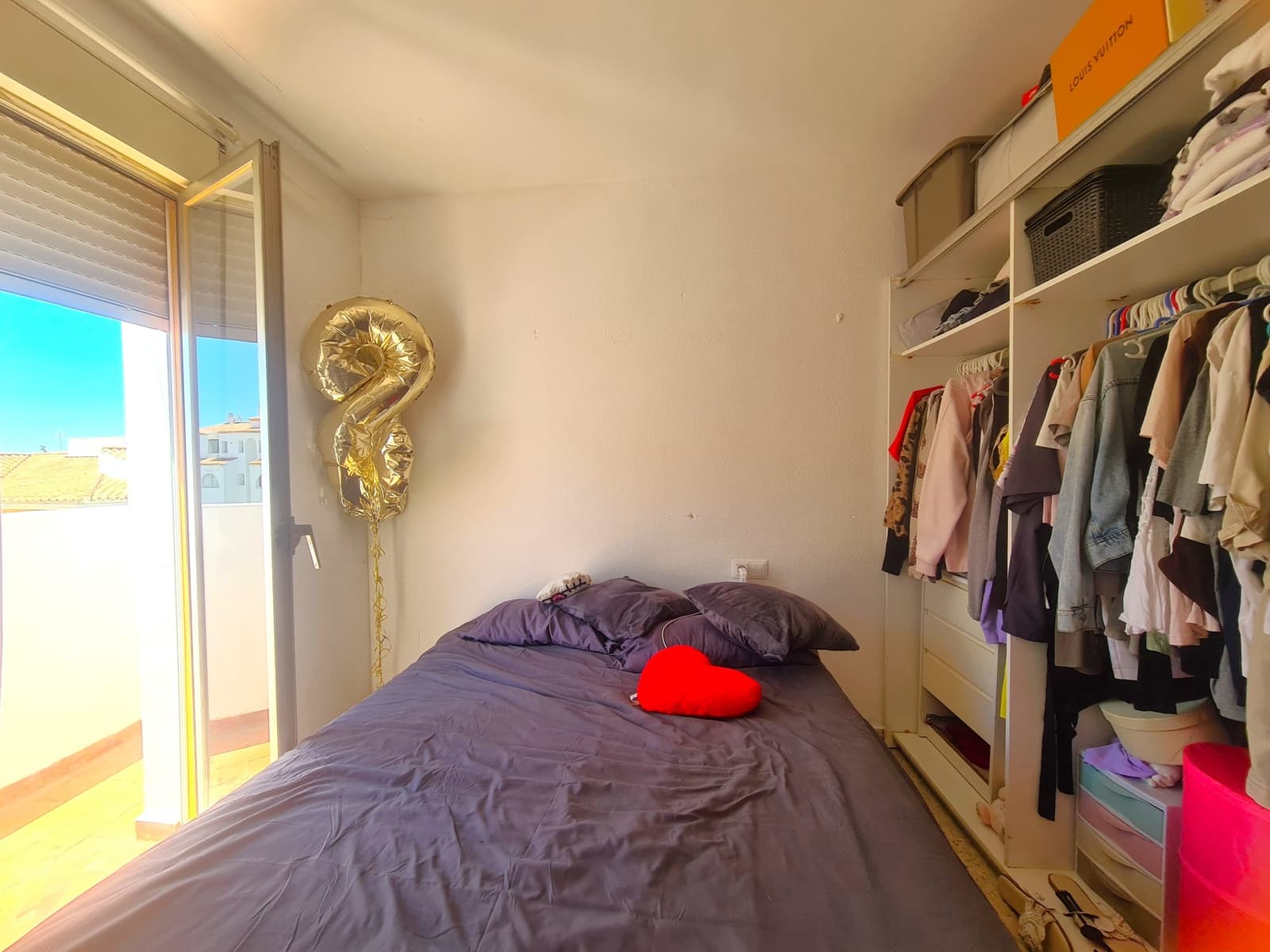 3 quarto Moradia Geminada para venda em Estepona com piscina garagem - 585 000 € (Ref: 9855206)