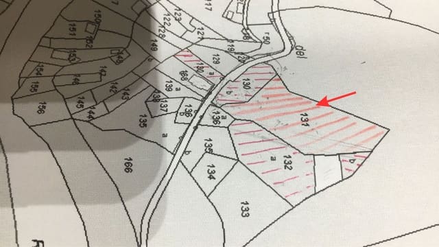 Building Plot for sale in Estepona - € 175,000 (Ref: 9855207)