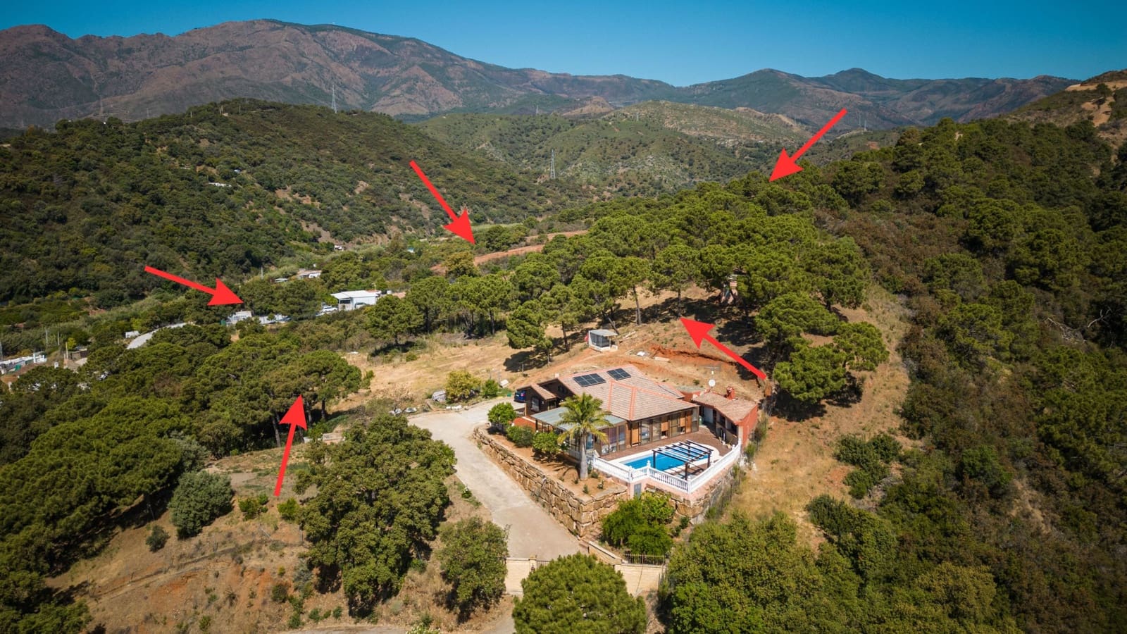 Building Plot for sale in Estepona - € 175,000 (Ref: 9855207)