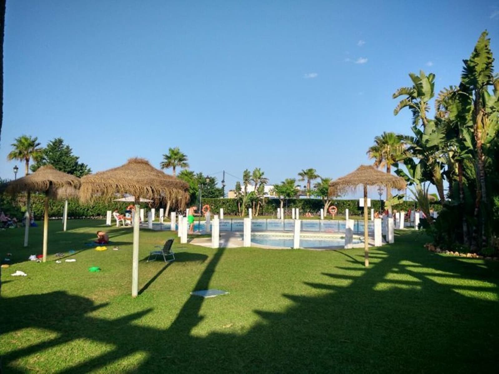 2 bedroom Apartment for sale in San Luis de Sabinillas with pool garage - € 270,000 (Ref: 9864990)
