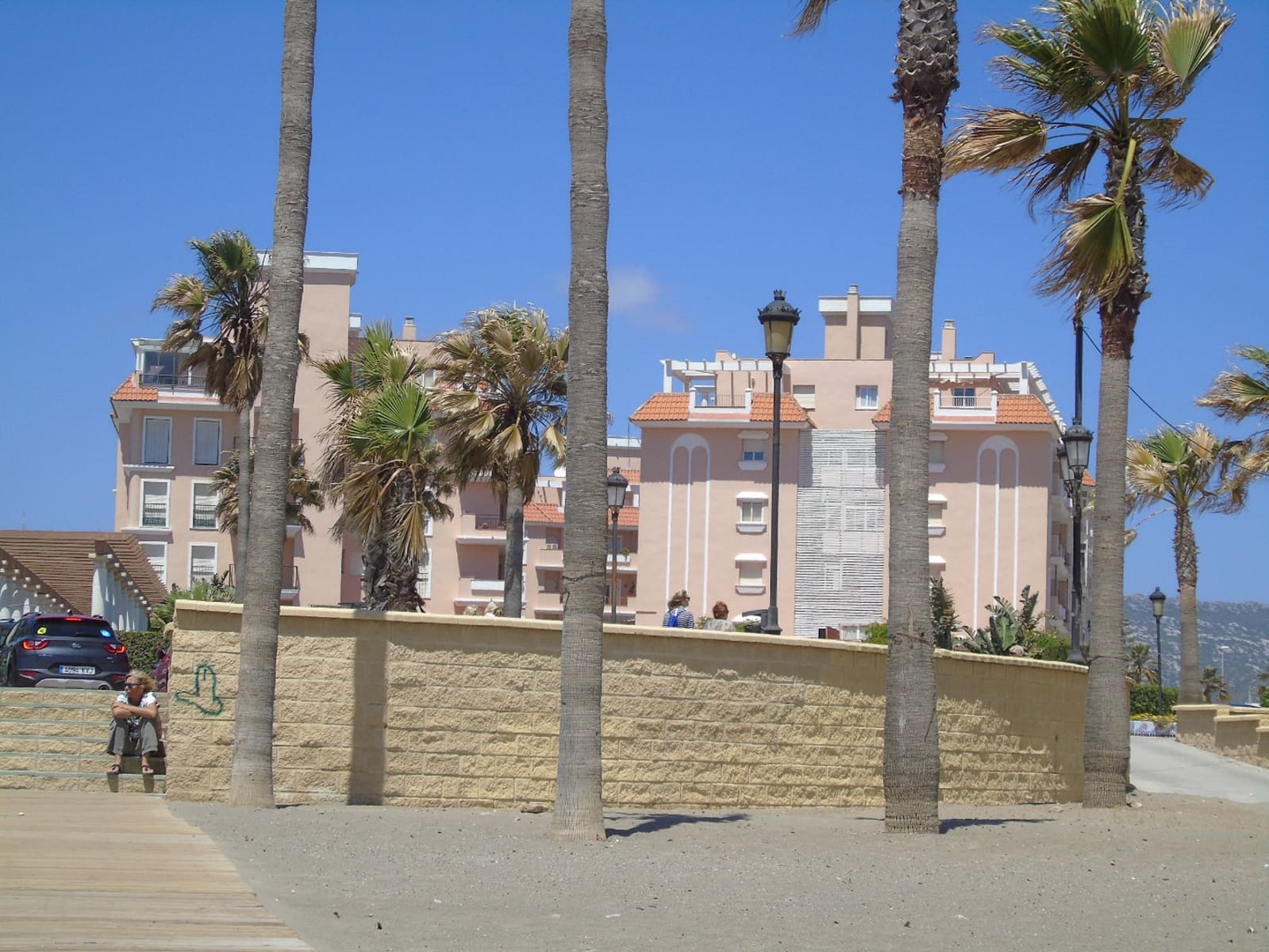 2 bedroom Apartment for sale in San Luis de Sabinillas with pool garage - € 270,000 (Ref: 9864990)
