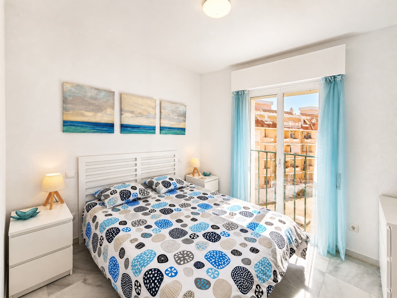 2 bedroom Apartment for sale in San Luis de Sabinillas with pool garage - € 270,000 (Ref: 9864990)