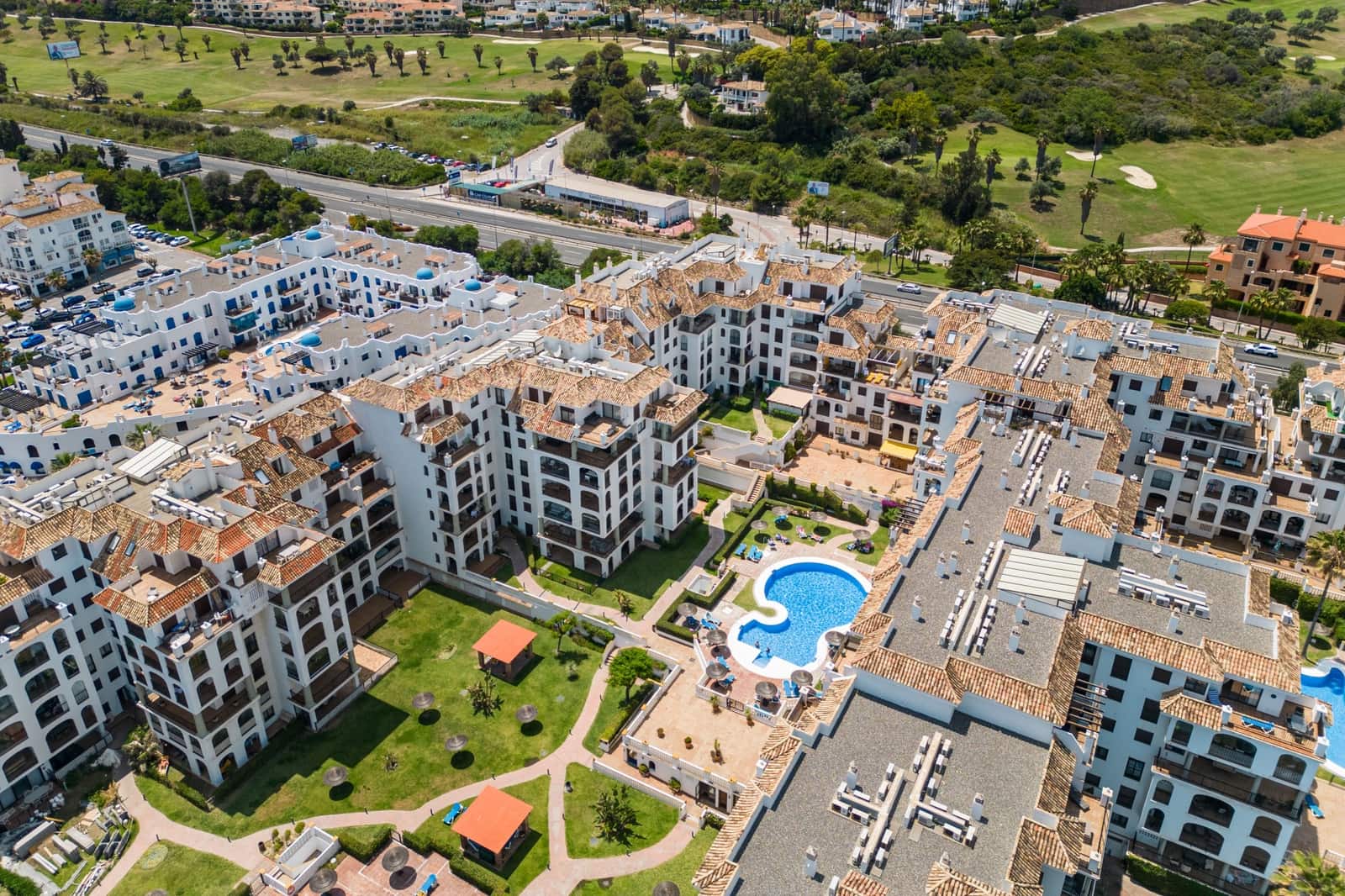 1 camera da letto Appartamento in vendita in La Duquesa / Puerto de la Duquesa con piscina garage - 299.000 € (Rif: 9873112)