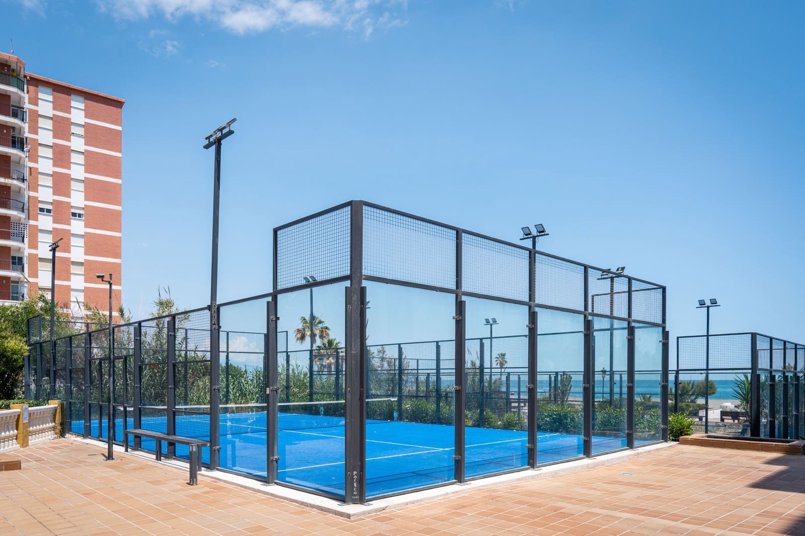 1 camera da letto Appartamento in vendita in La Duquesa / Puerto de la Duquesa con piscina garage - 299.000 € (Rif: 9873112)