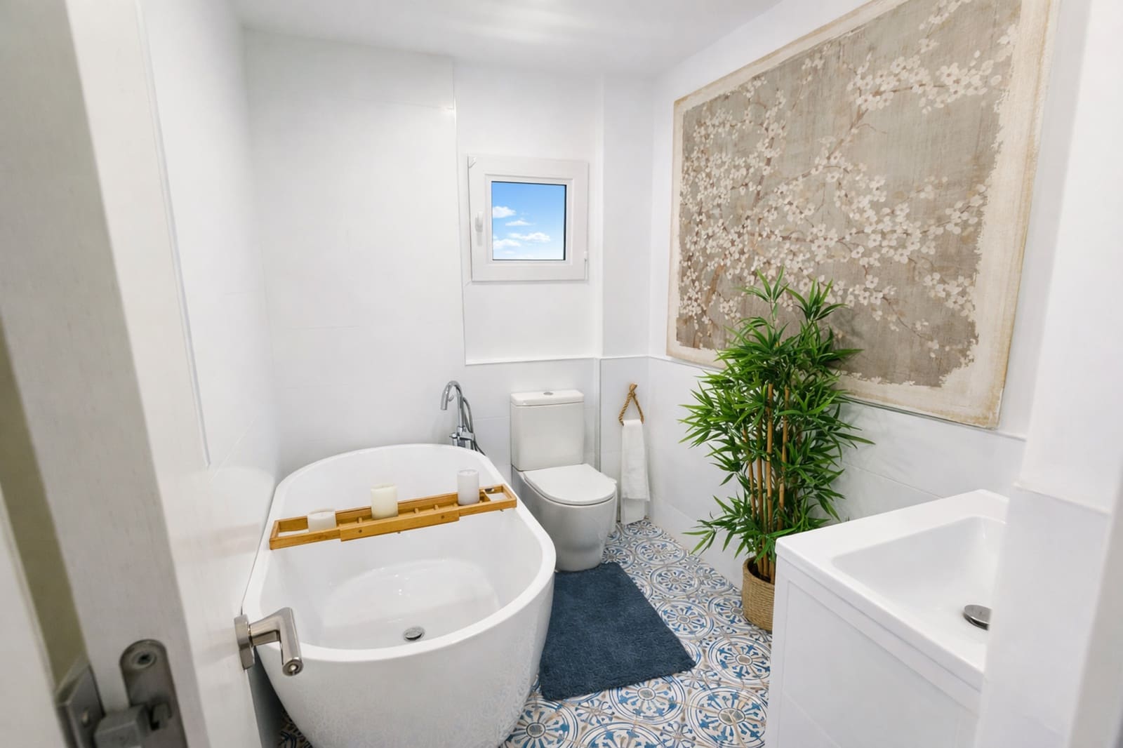 3 camera da letto Villa in vendita in La Duquesa / Puerto de la Duquesa con piscina garage - 430.000 € (Rif: 9873113)