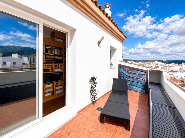 1 makuuhuone Huoneisto myytävänä paikassa Manilva mukana uima-altaan - 179 600 € (Ref: 9873114)
