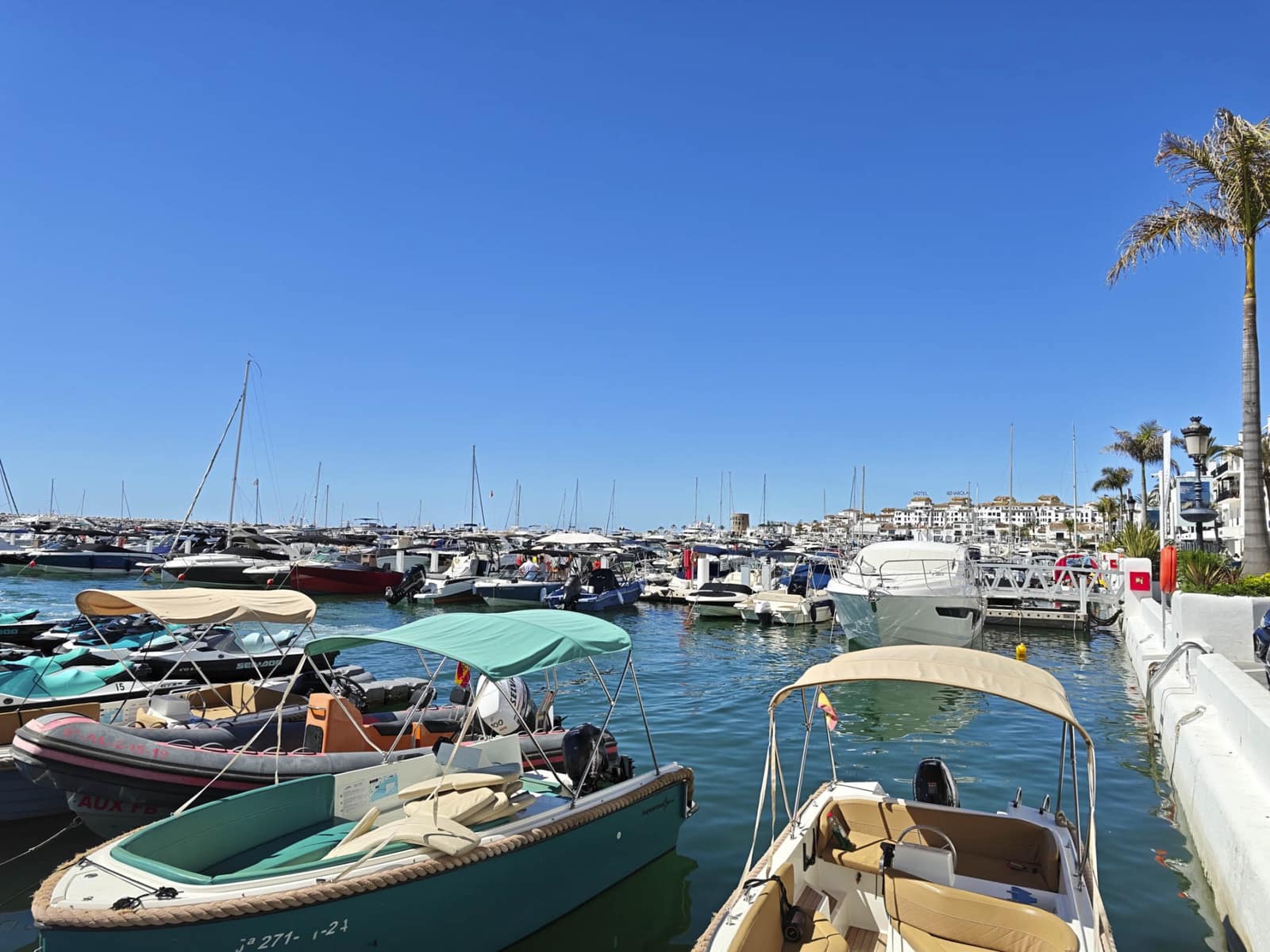1 soveværelse Lejlighed til salg i Puerto Banus - € 750.000 (Ref: 9873115)