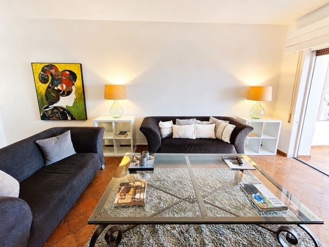 1 makuuhuone Huoneisto myytävänä paikassa Puerto Banus, Marbella - 750 000 € (Ref: 9873115)