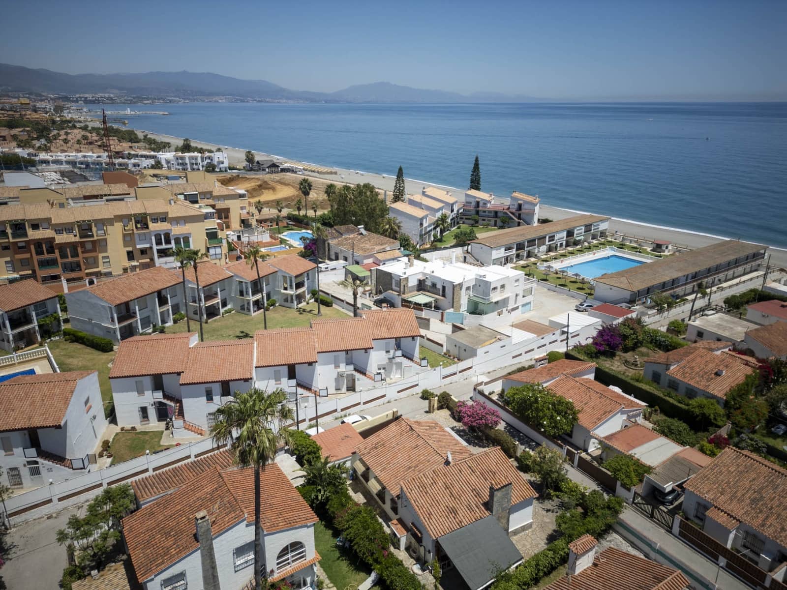 3 camera da letto Villa in vendita in La Duquesa / Puerto de la Duquesa con garage - 595.000 € (Rif: 9873116)