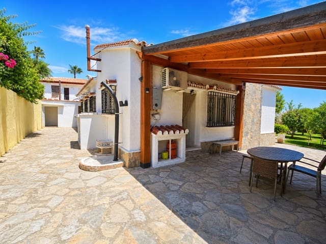 3 camera da letto Villa in vendita in La Duquesa / Puerto de la Duquesa, Manilva con garage - 595.000 € (Rif: 9873116)