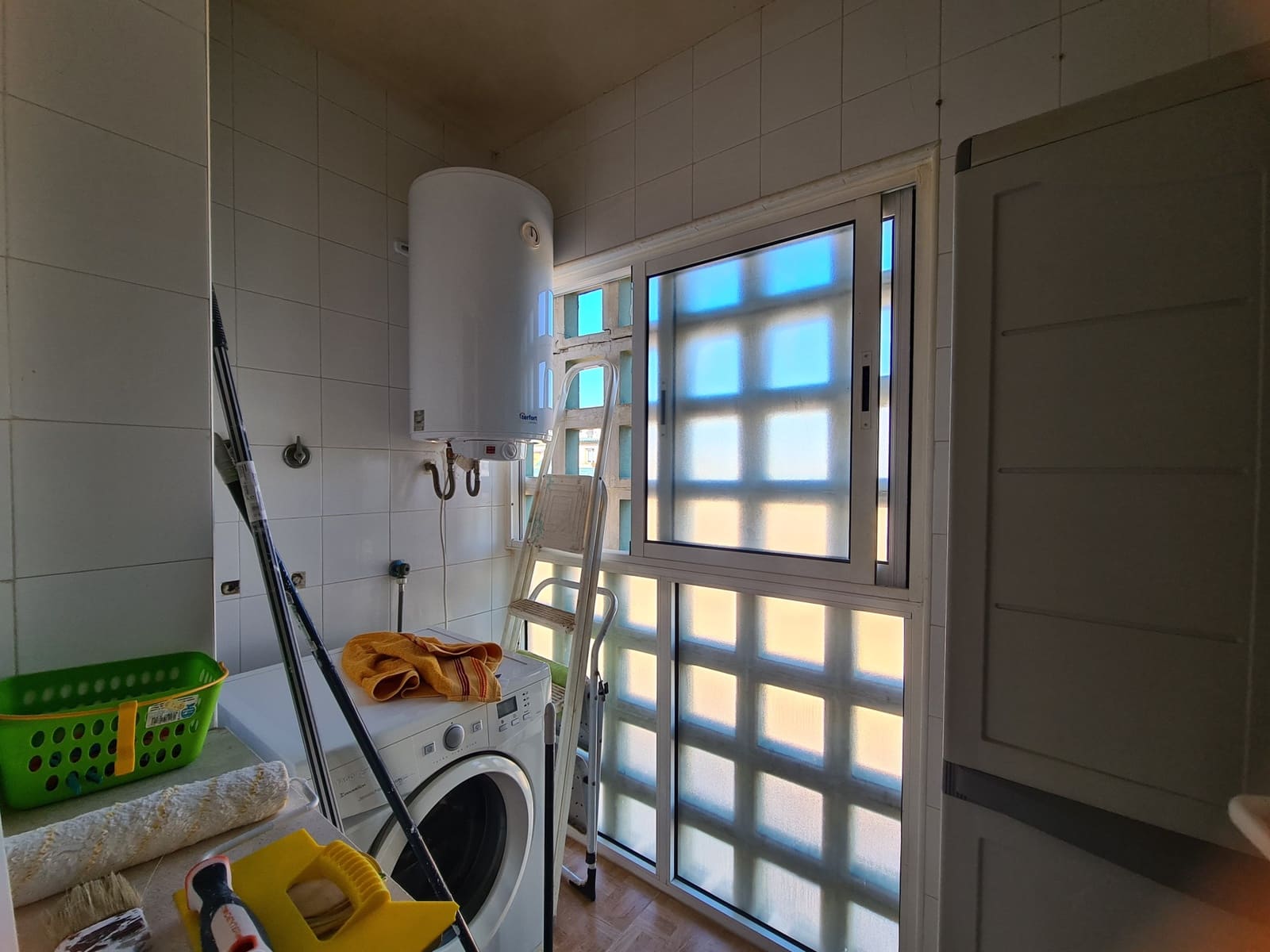 2 sovrum Lägenhet till salu i San Luis de Sabinillas med garage - 265 000 € (Ref: 9896580)