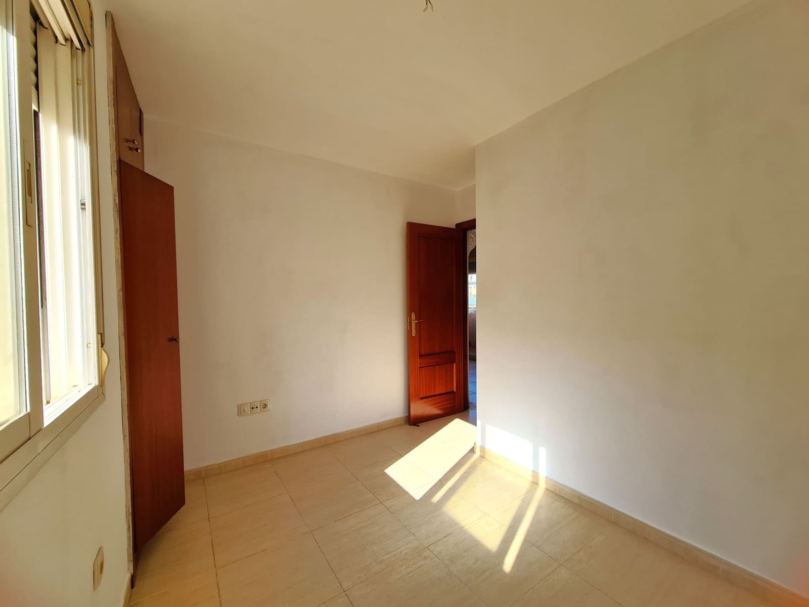 2 sovrum Lägenhet till salu i San Luis de Sabinillas med garage - 265 000 € (Ref: 9896580)