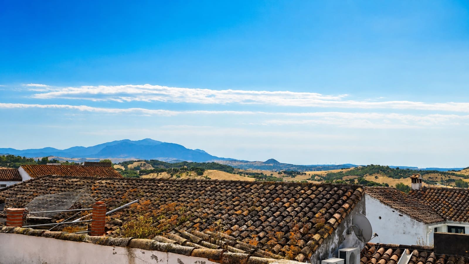 4 bedroom Townhouse for sale in Jimena de la Frontera - € 335,000 (Ref: 9929027)