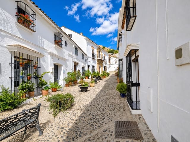 4 soveværelse Byhus til salg i Jimena de la Frontera - € 335.000 (Ref: 9929027)
