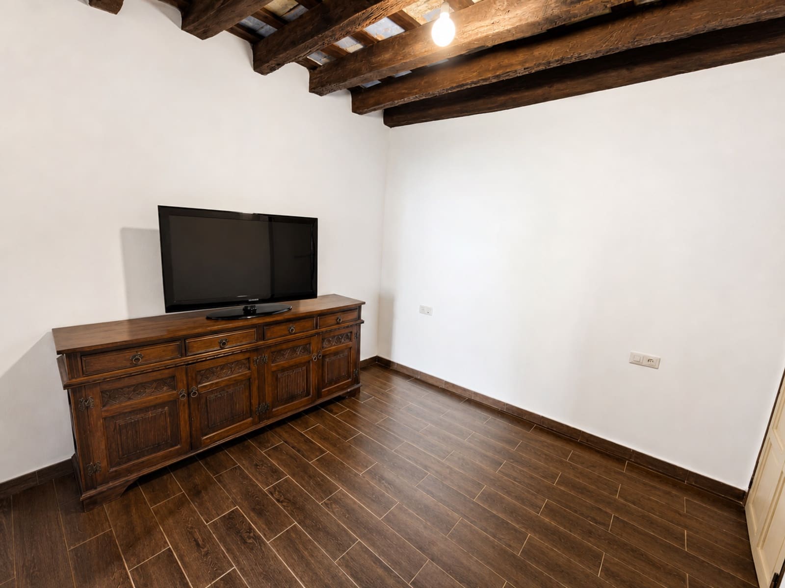 4 bedroom Townhouse for sale in Jimena de la Frontera - € 335,000 (Ref: 9929027)
