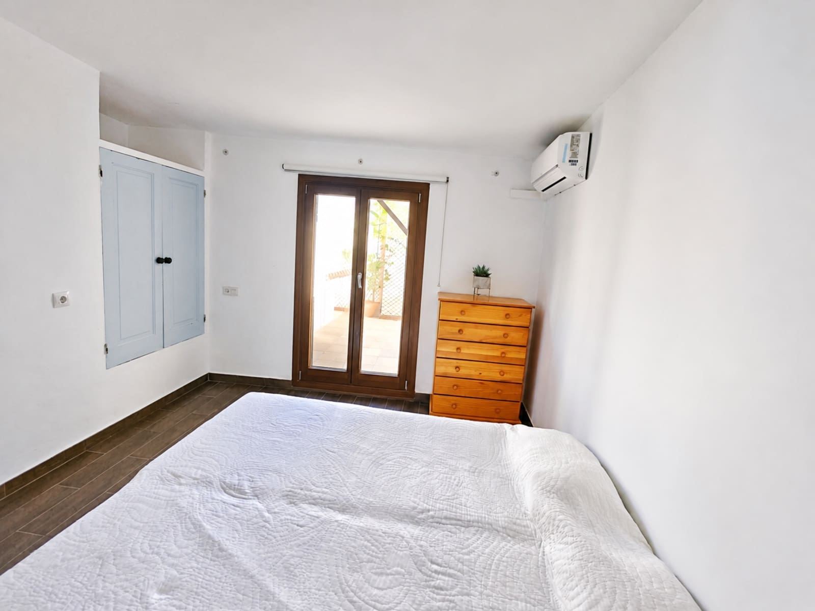 4 bedroom Townhouse for sale in Jimena de la Frontera - € 335,000 (Ref: 9929027)
