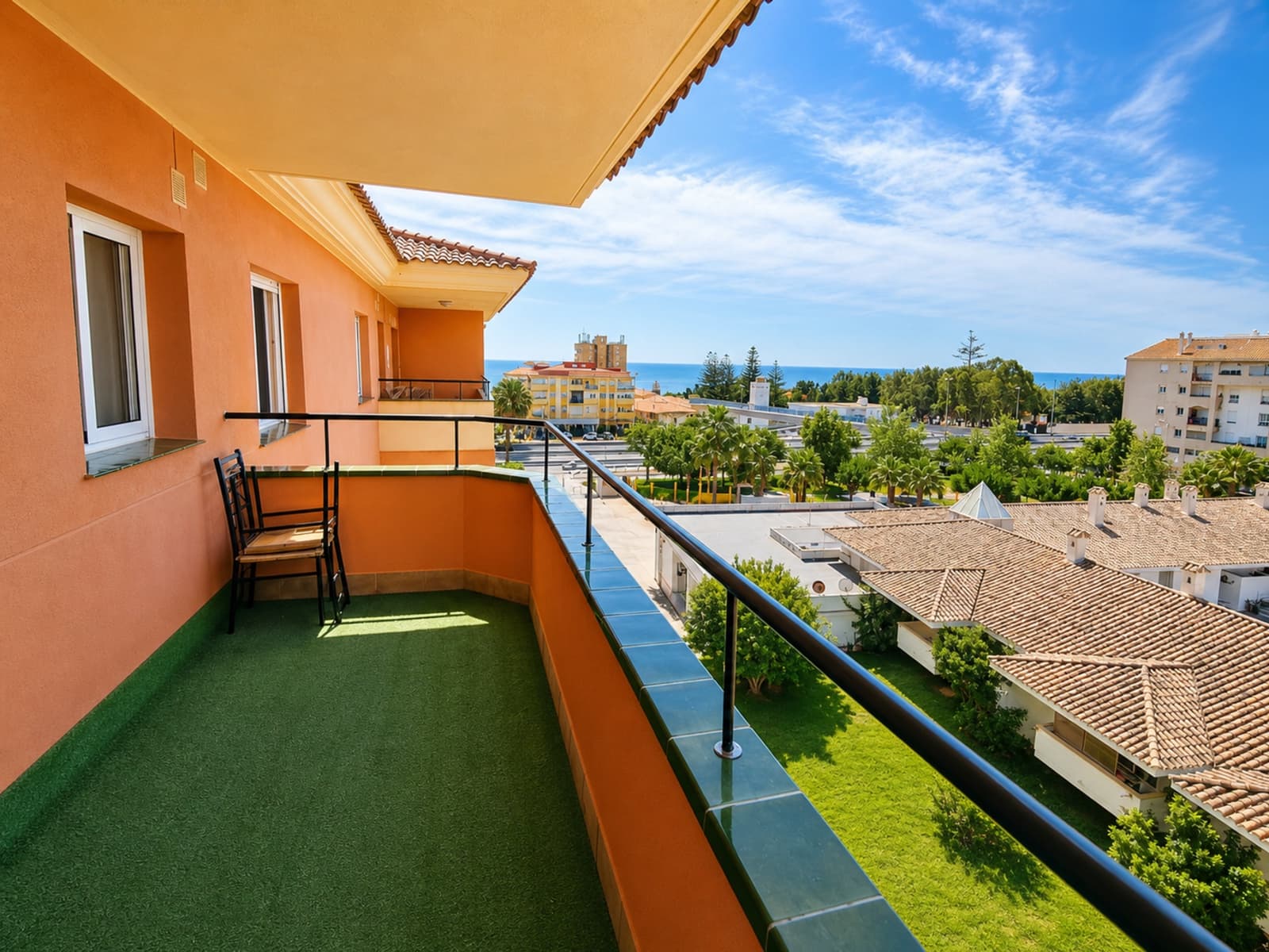 1 bedroom Apartment for sale in San Luis de Sabinillas with pool garage - € 227,500 (Ref: 9929028)