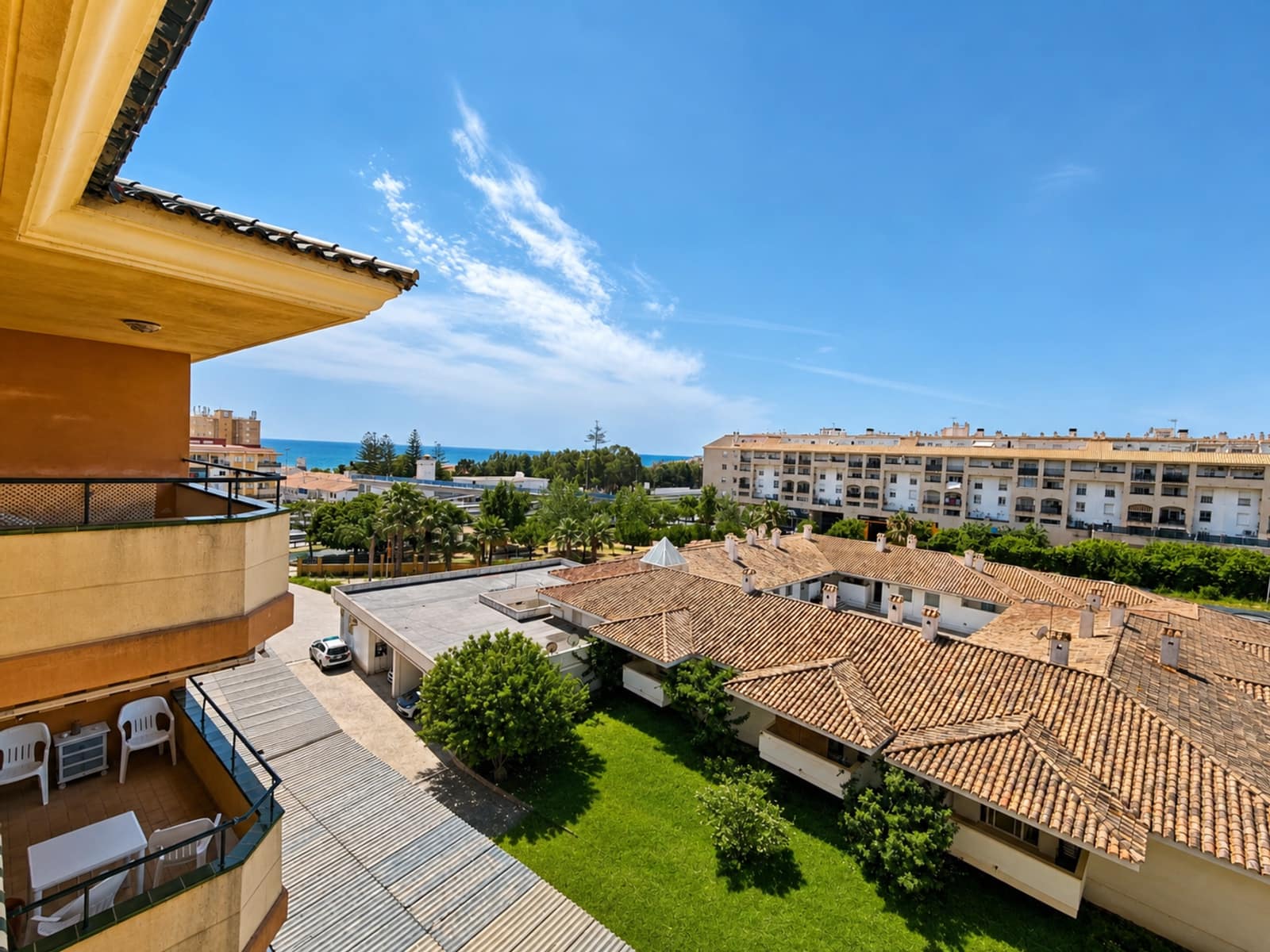 1 bedroom Apartment for sale in San Luis de Sabinillas with pool garage - € 227,500 (Ref: 9929028)