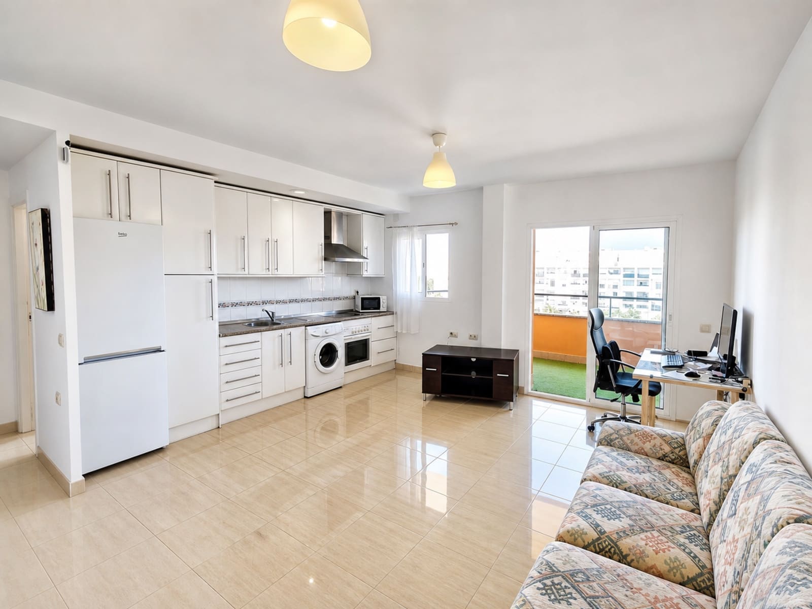 1 bedroom Apartment for sale in San Luis de Sabinillas with pool garage - € 227,500 (Ref: 9929028)