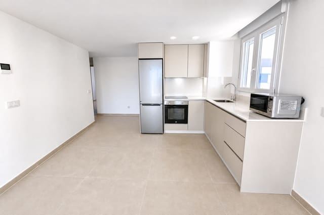 2 soveværelse Lejlighed til salg i La Duquesa / Puerto de la Duquesa, Manilva med swimmingpool garage - € 399.000 (Ref: 9949390)