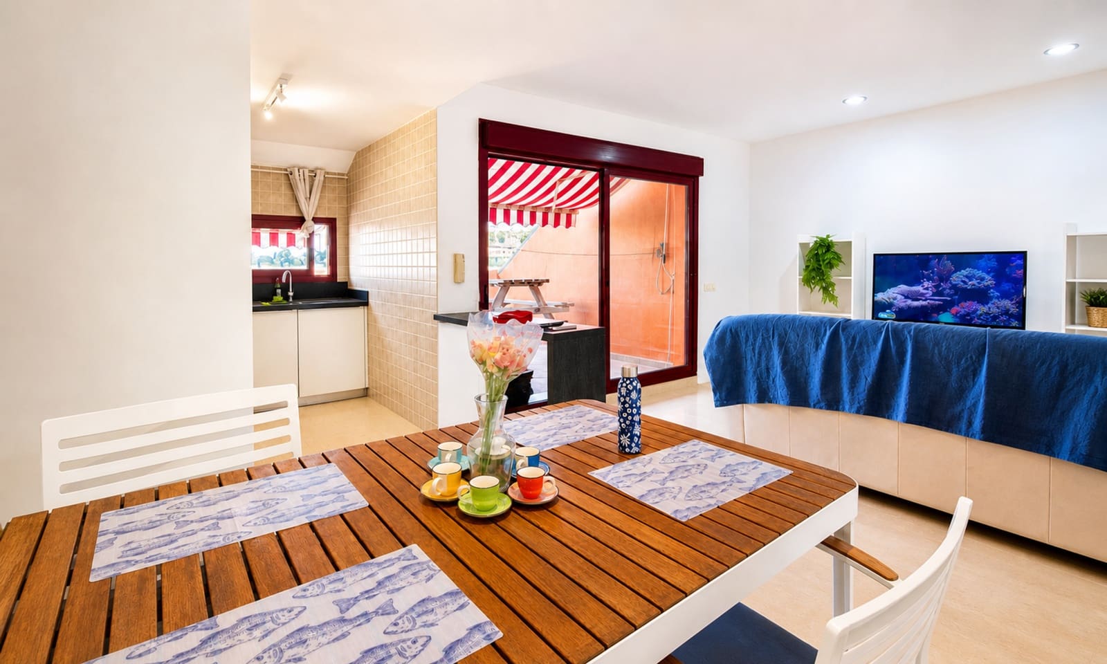 2 sypialnia Apartament na sprzedaż w La Duquesa / Puerto de la Duquesa z basenem garażem - 349 000 € (Ref: 9957609)