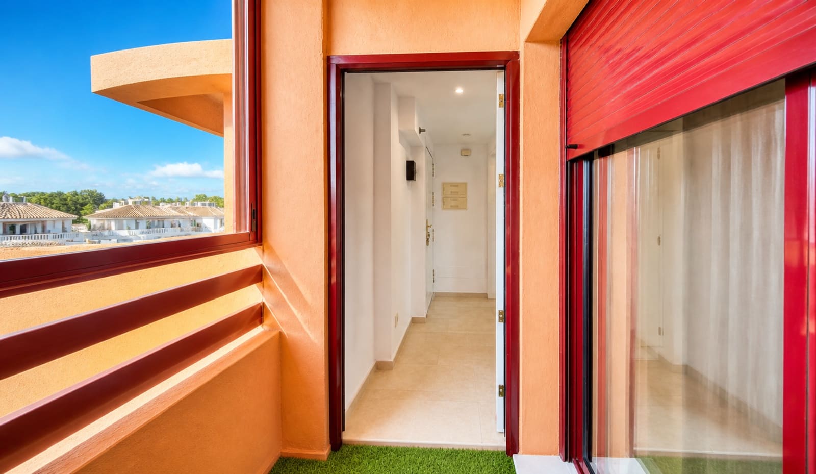 2 sypialnia Apartament na sprzedaż w La Duquesa / Puerto de la Duquesa z basenem garażem - 349 000 € (Ref: 9957609)