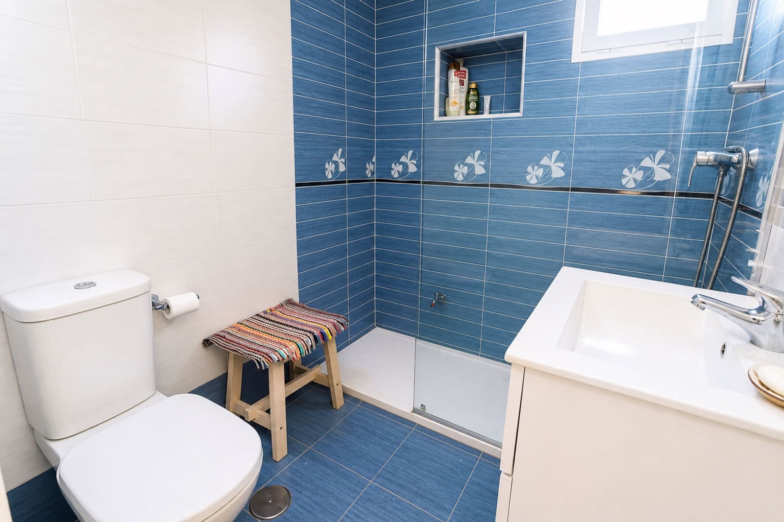 3 sypialnia Penthouse na sprzedaż w San Luis de Sabinillas z basenem garażem - 399 000 € (Ref: 9959385)