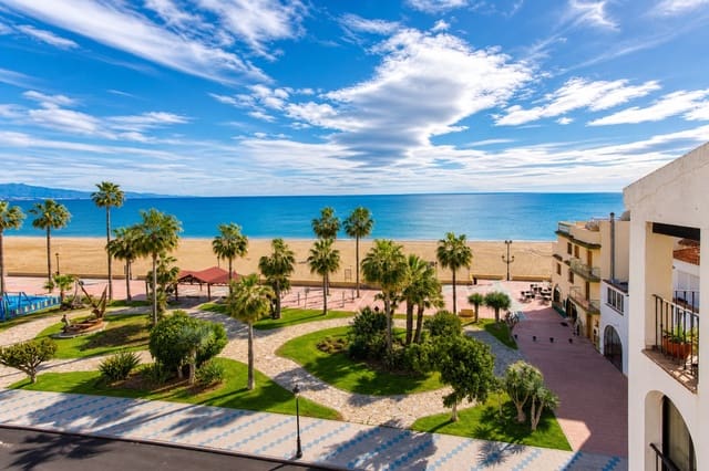 3 sypialnia Penthouse na sprzedaż w San Luis de Sabinillas, Manilva z basenem garażem - 399 000 € (Ref: 9959385)