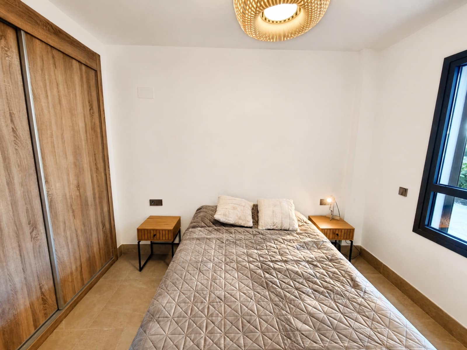 2 soveværelse Lejlighed til salg i Casares med swimmingpool garage - € 449.000 (Ref: 9964950)