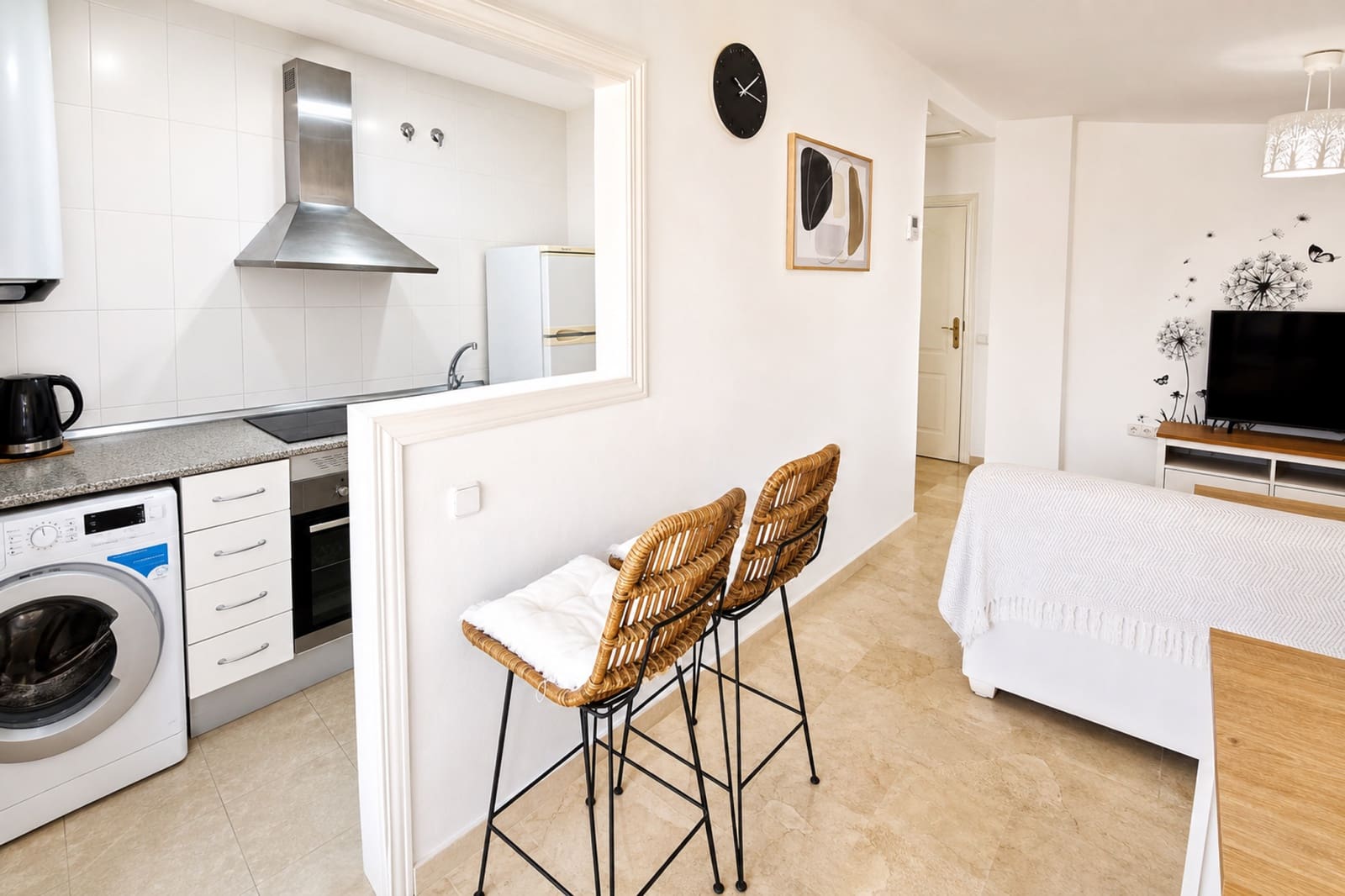 2 soveværelse Lejlighed til salg i La Duquesa / Puerto de la Duquesa med swimmingpool garage - € 260.000 (Ref: 9972986)