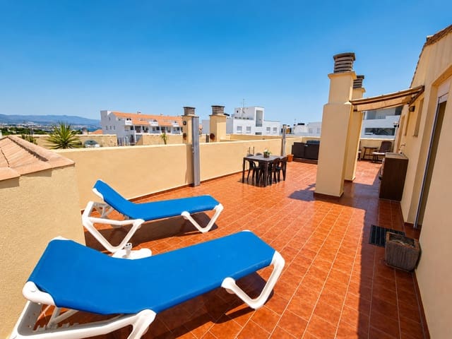2 makuuhuone Kattohuoneisto myytävänä paikassa La Duquesa / Puerto de la Duquesa, Manilva mukana uima-altaan 
autotalli - 260 000 € (Ref: 9972986)